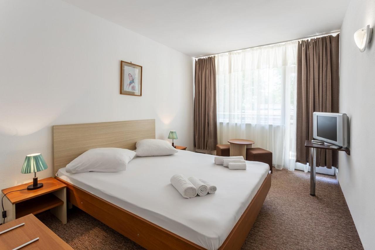Hotel Neko Saturn Kültér fotó